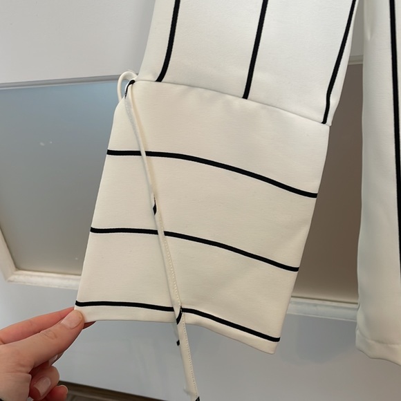 H&M white striped blouse - Picture 3 of 5